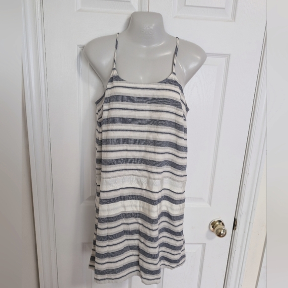 ⭐ California MoonRise Blue and White Striped Dress - Picture 5 of 5
